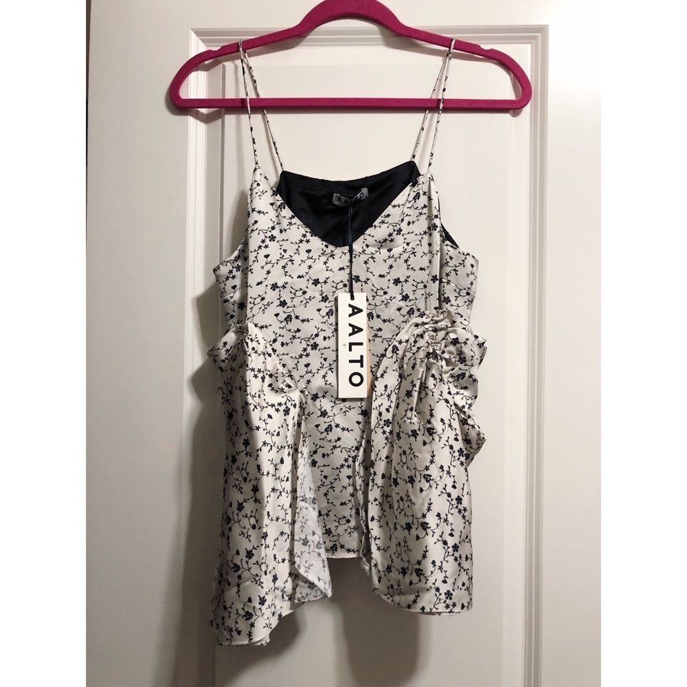 Designer brand AALTO top in size 38